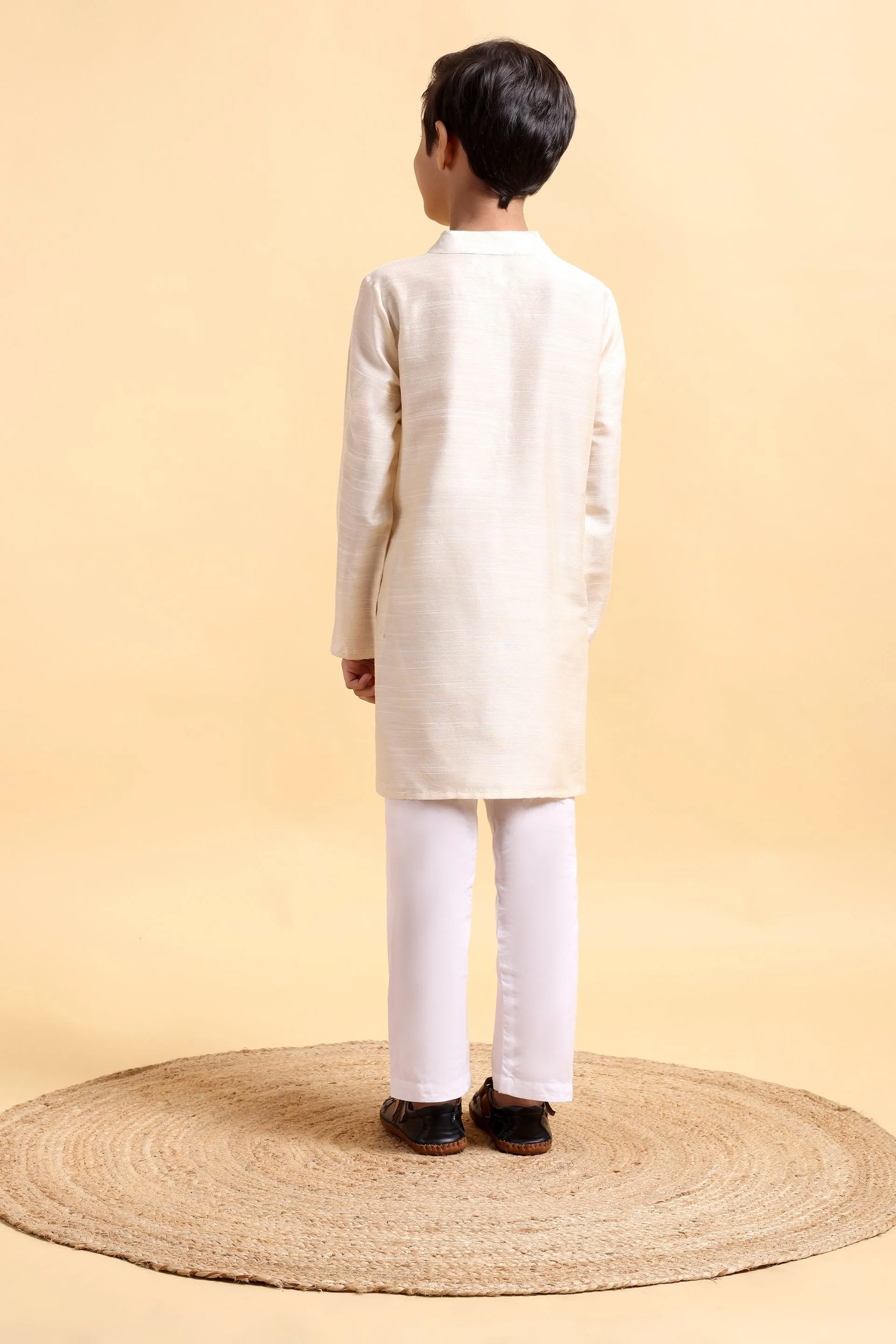 Ivory Embroidery Cotton silk Kurta & Pajama Set