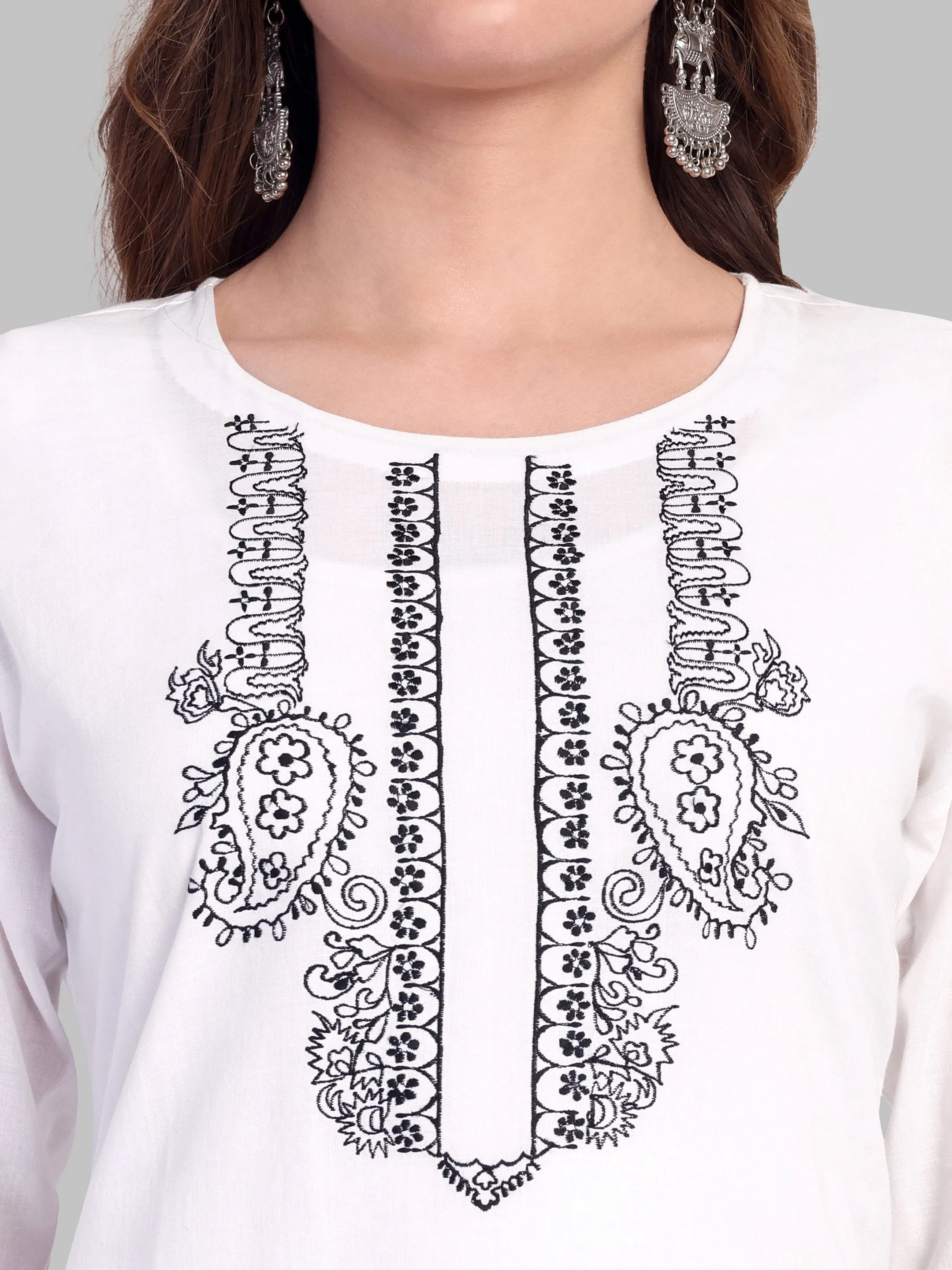 White Embriodery Kurta Pant & Dupatta