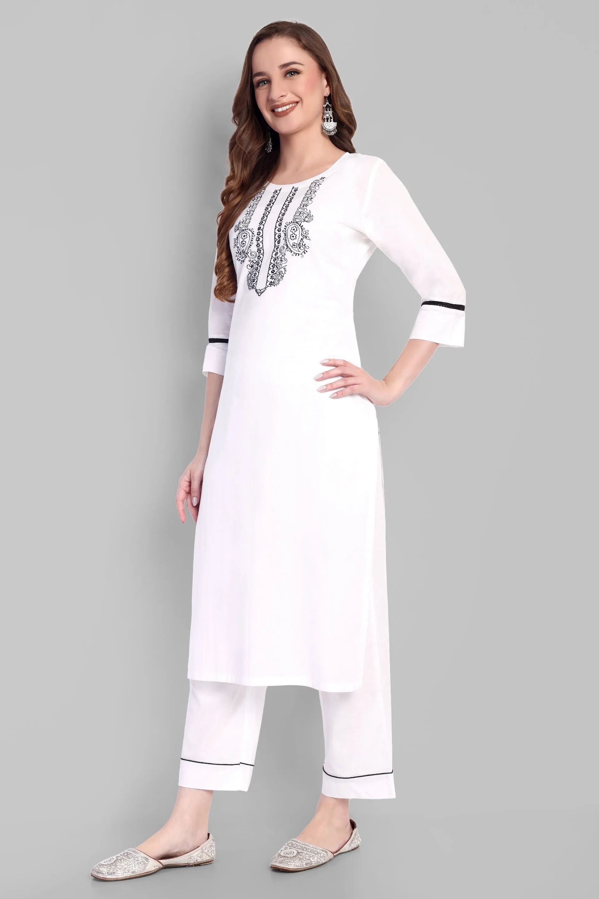 White Embriodery Kurta Pant & Dupatta